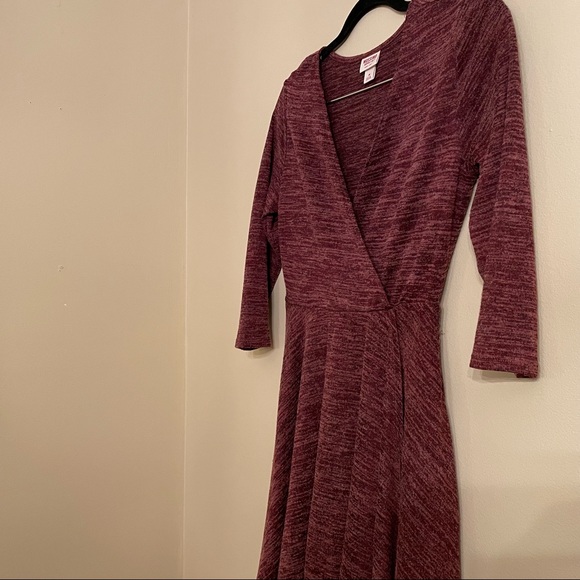 Mossimo - Picture 4 of 8